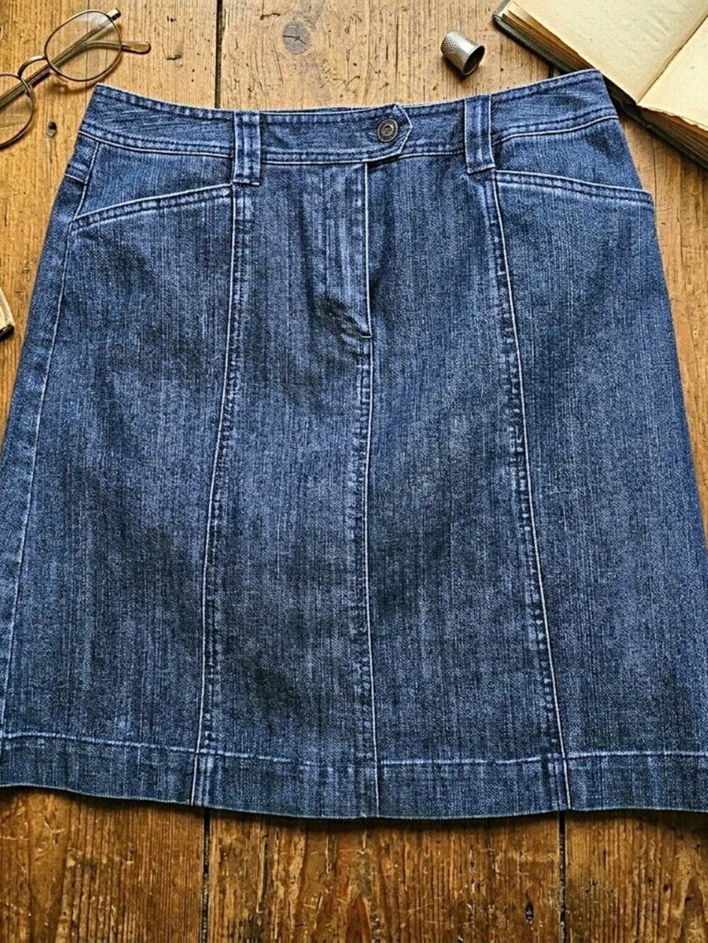 Talbots Petites Stretch Denim A-Line Skirt Size 10 - Picture 2 of 10